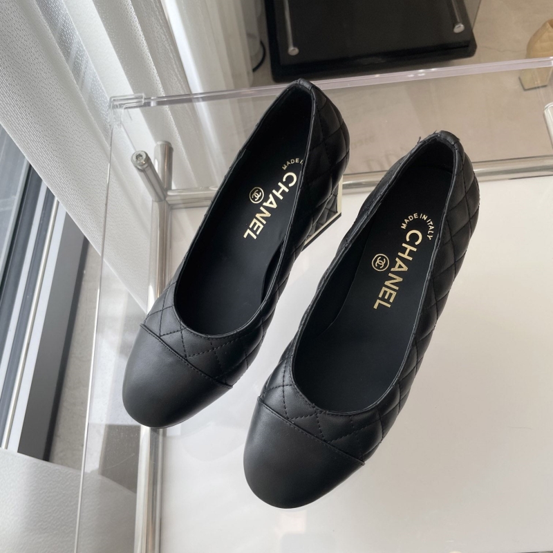 Ch*el sandals